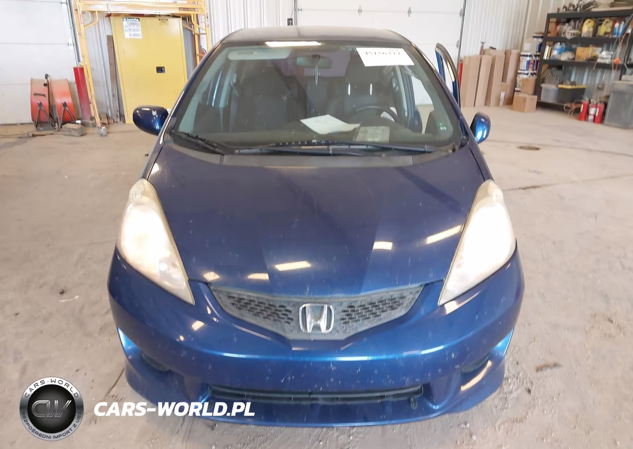 2010 Honda Fit Sport VIN:JHMGE8H4XAC024567 - 12