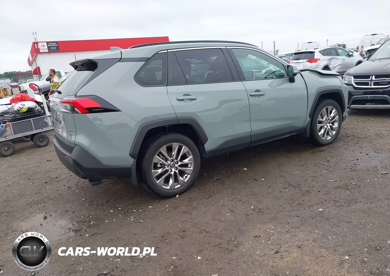 2021 Toyota Rav4 Xle Premium VIN:2T3A1RFV0MW192577 - 4