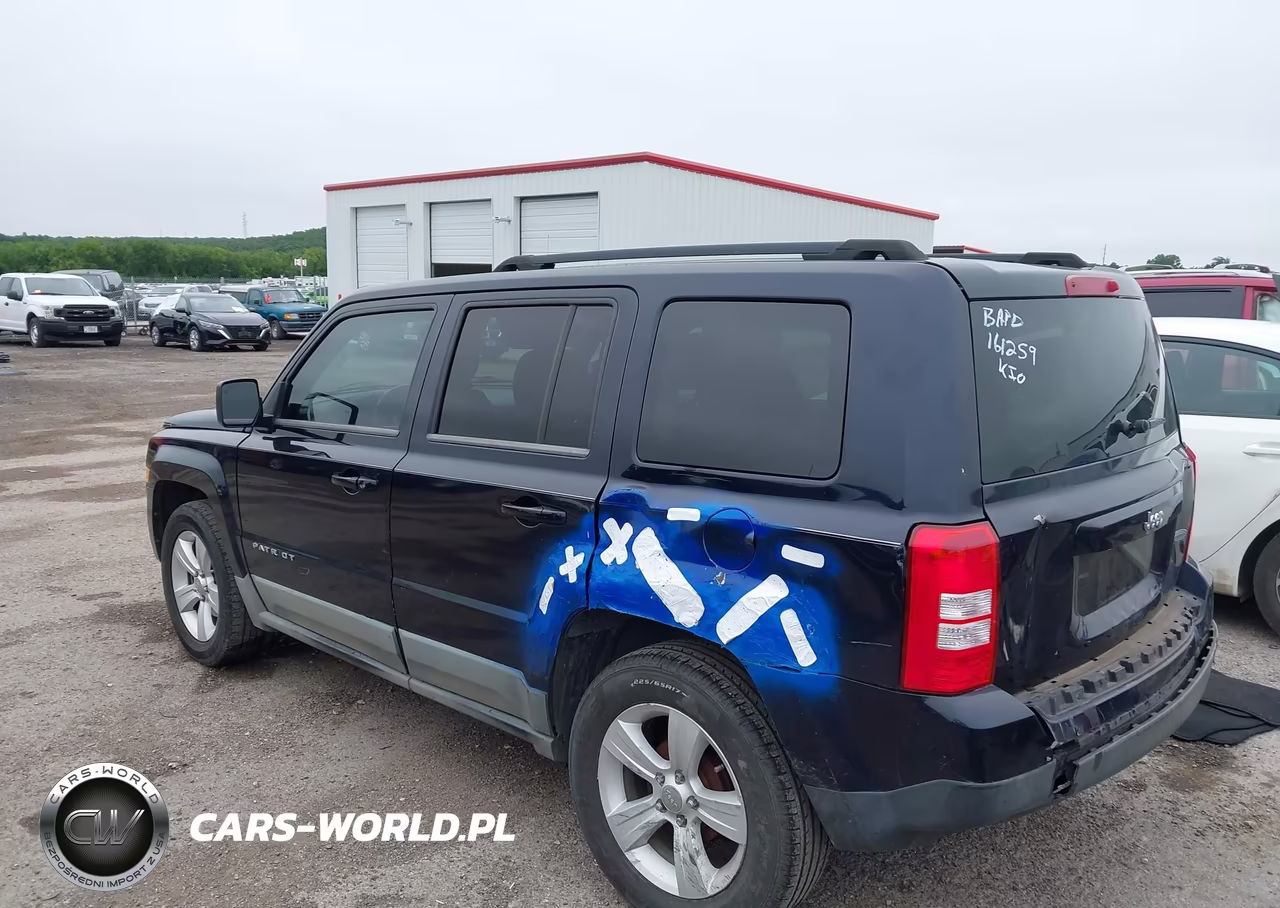 2011 Jeep Patriot Sport VIN:1J4NT1GA7BD151988 - 3