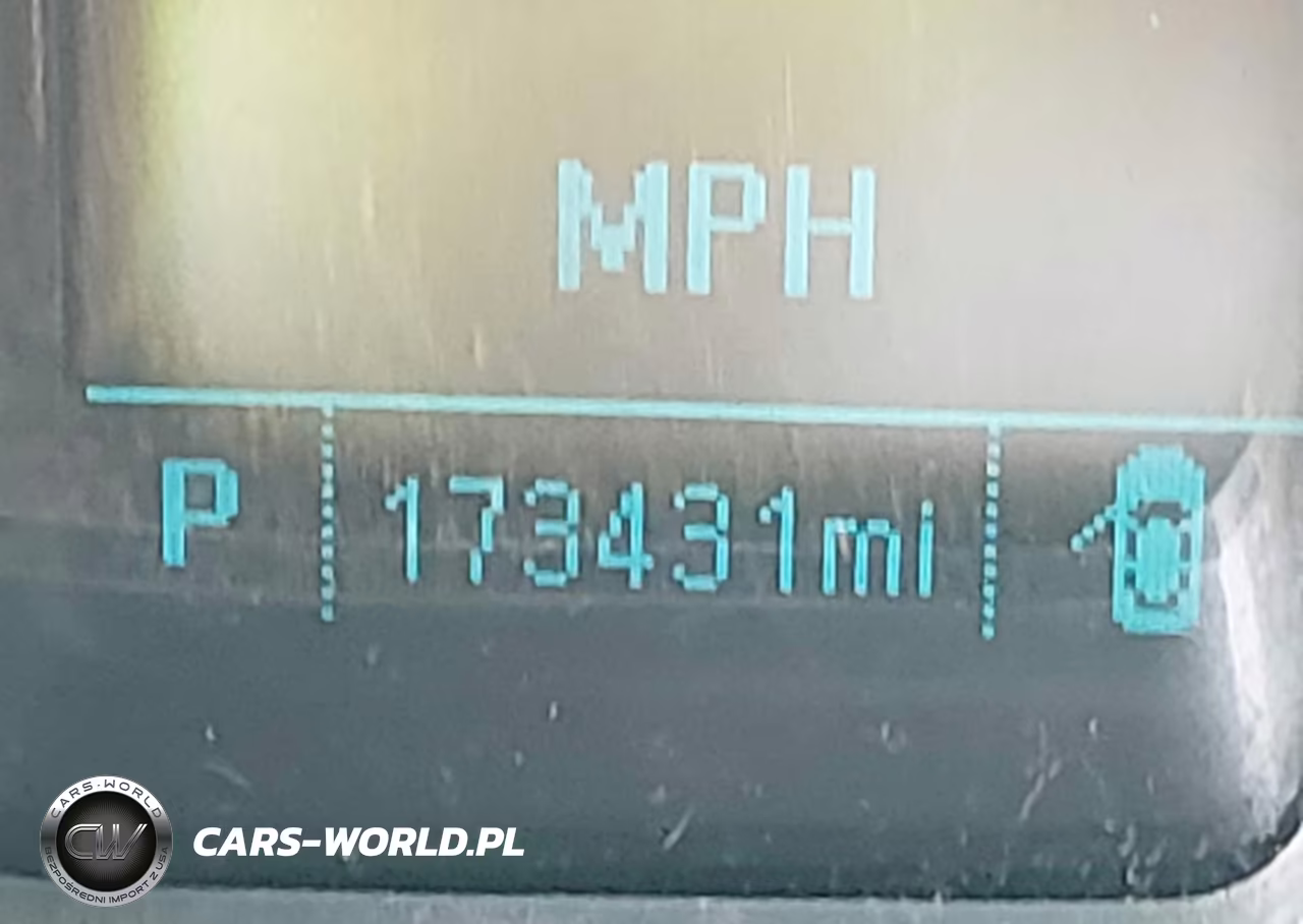 2015 Chevrolet Camaro 2Ls VIN:2G1FB1E35F9177728 - 15