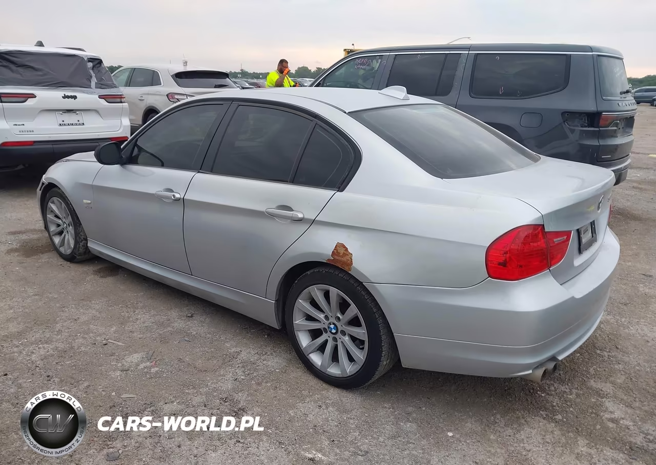 2009 BMW 328I xDrive VIN:WBAPK735X9A452566 - 3