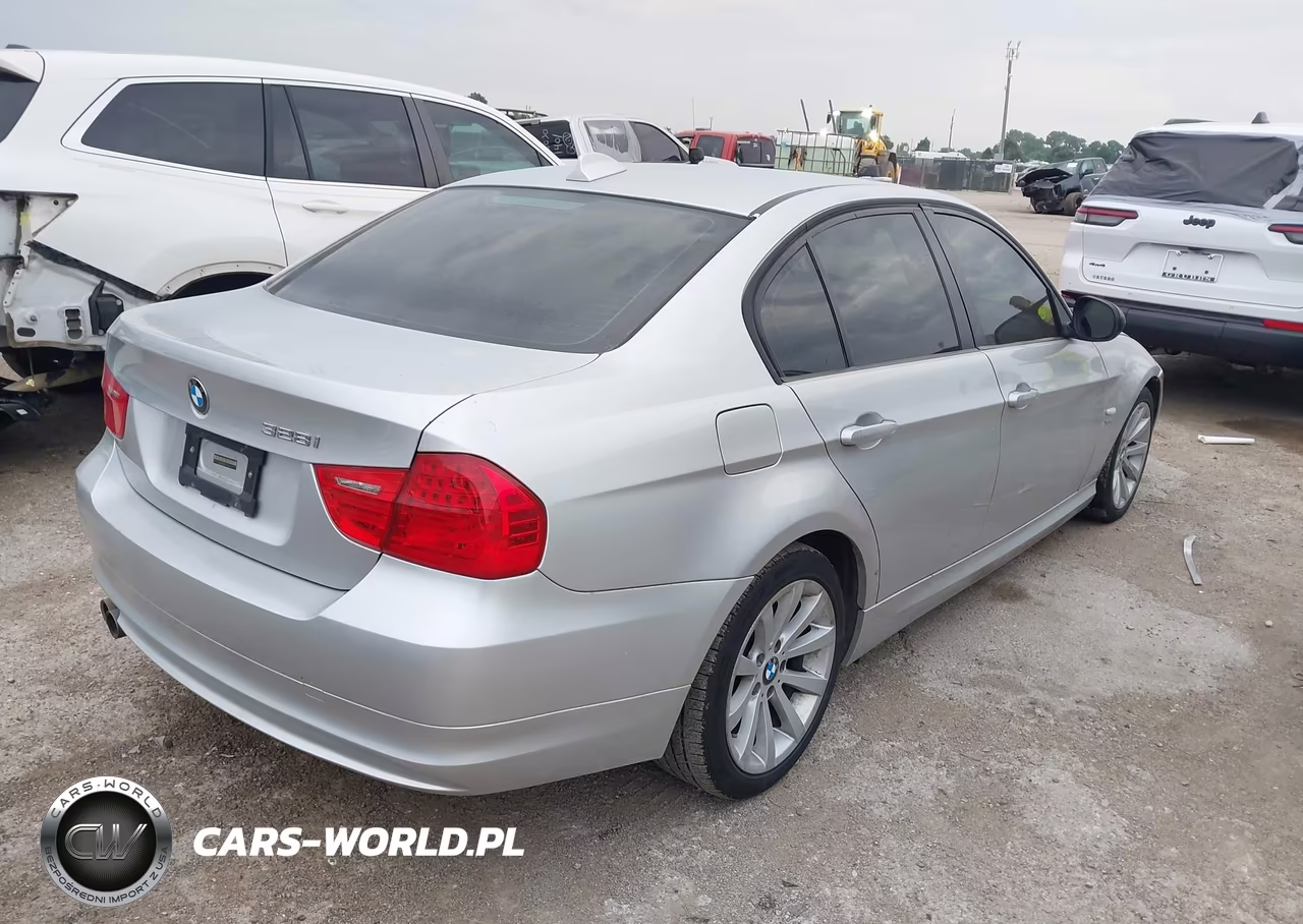 2009 BMW 328I xDrive VIN:WBAPK735X9A452566 - 4