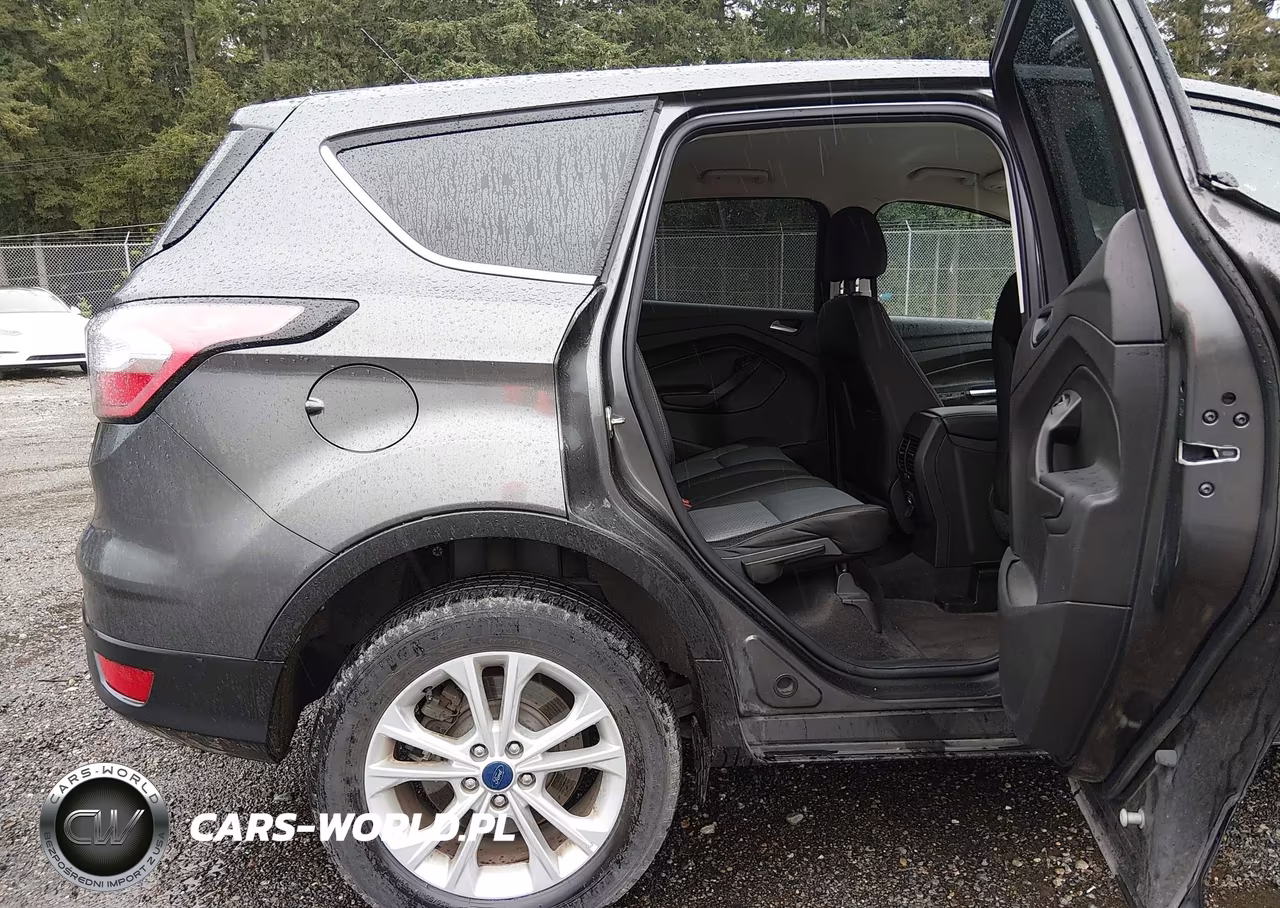 2017 Ford Escape Se VIN:1FMCU9GD5HUE50337 - 8