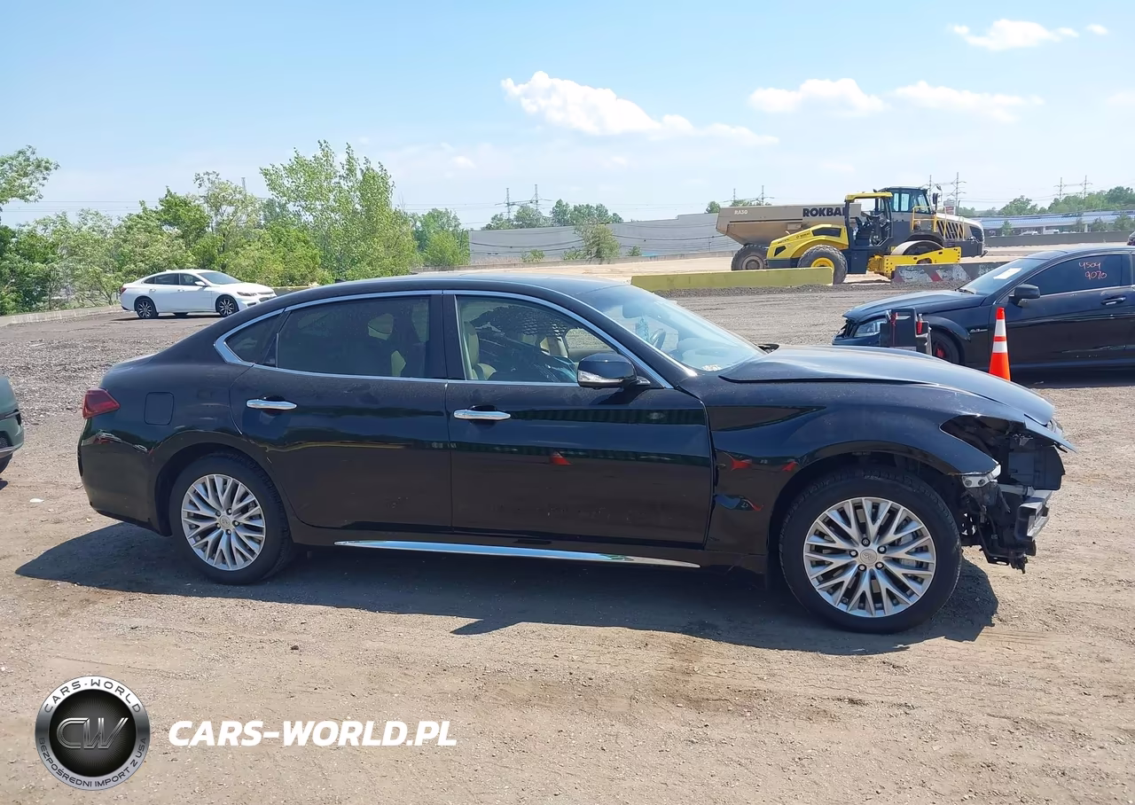 2016 Infiniti Q70L 3.7X VIN:JN1BY1PR8GM720521 - 13