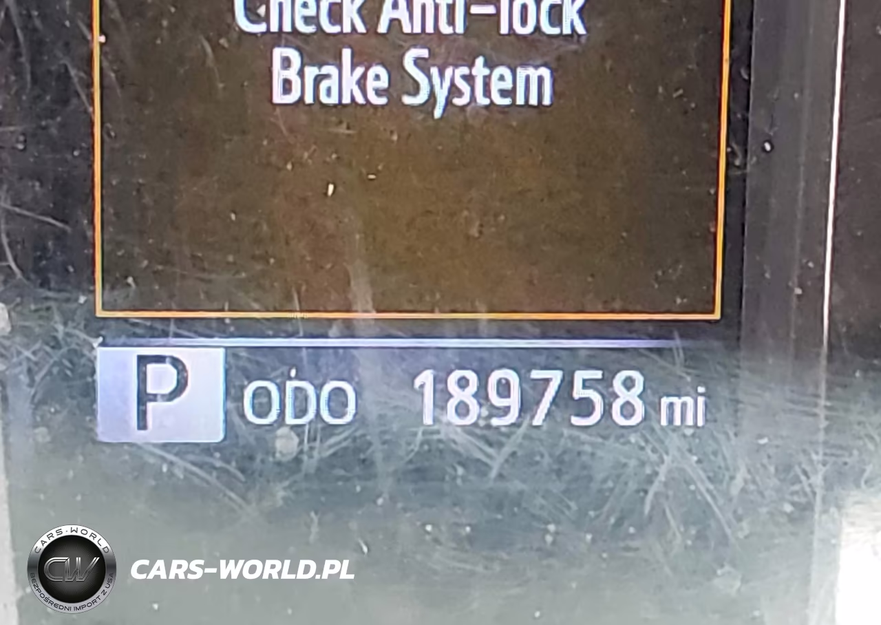 2018 Toyota Tacoma Trd Pro VIN:5TFCZ5AN9JX124318 - 15