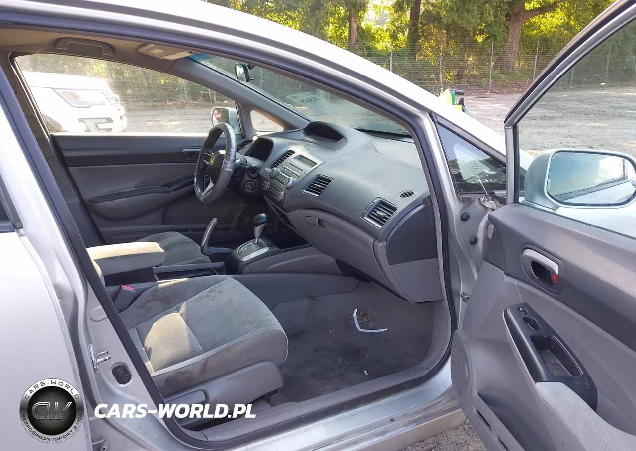 2010 Honda Civic Lx VIN:2HGFA1F51AH328381 - 5