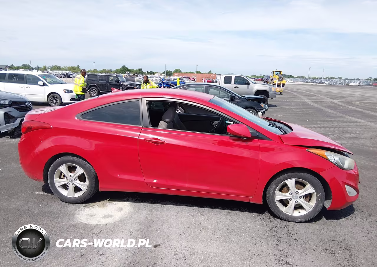 2013 Hyundai Elantra Gs VIN:KMHDH6AE6DU010971 - 14