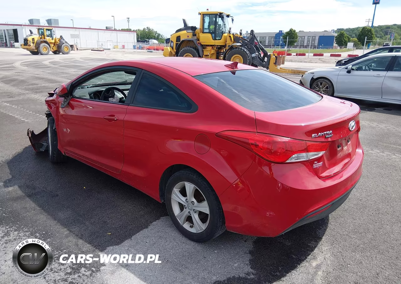 2013 Hyundai Elantra Gs VIN:KMHDH6AE6DU010971 - 3