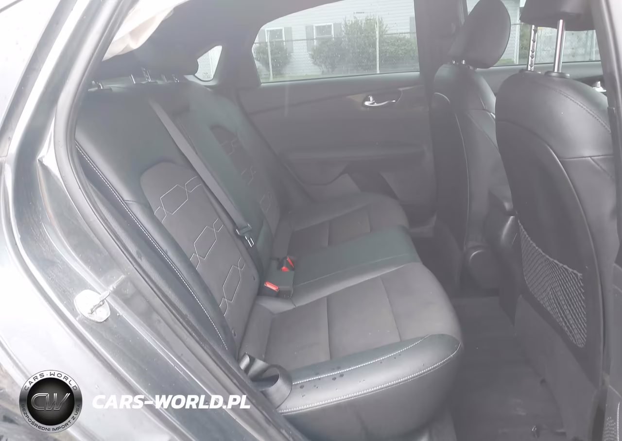 2024 Kia Forte Gt-Line VIN:3KPF54AD5RE722136 - 8