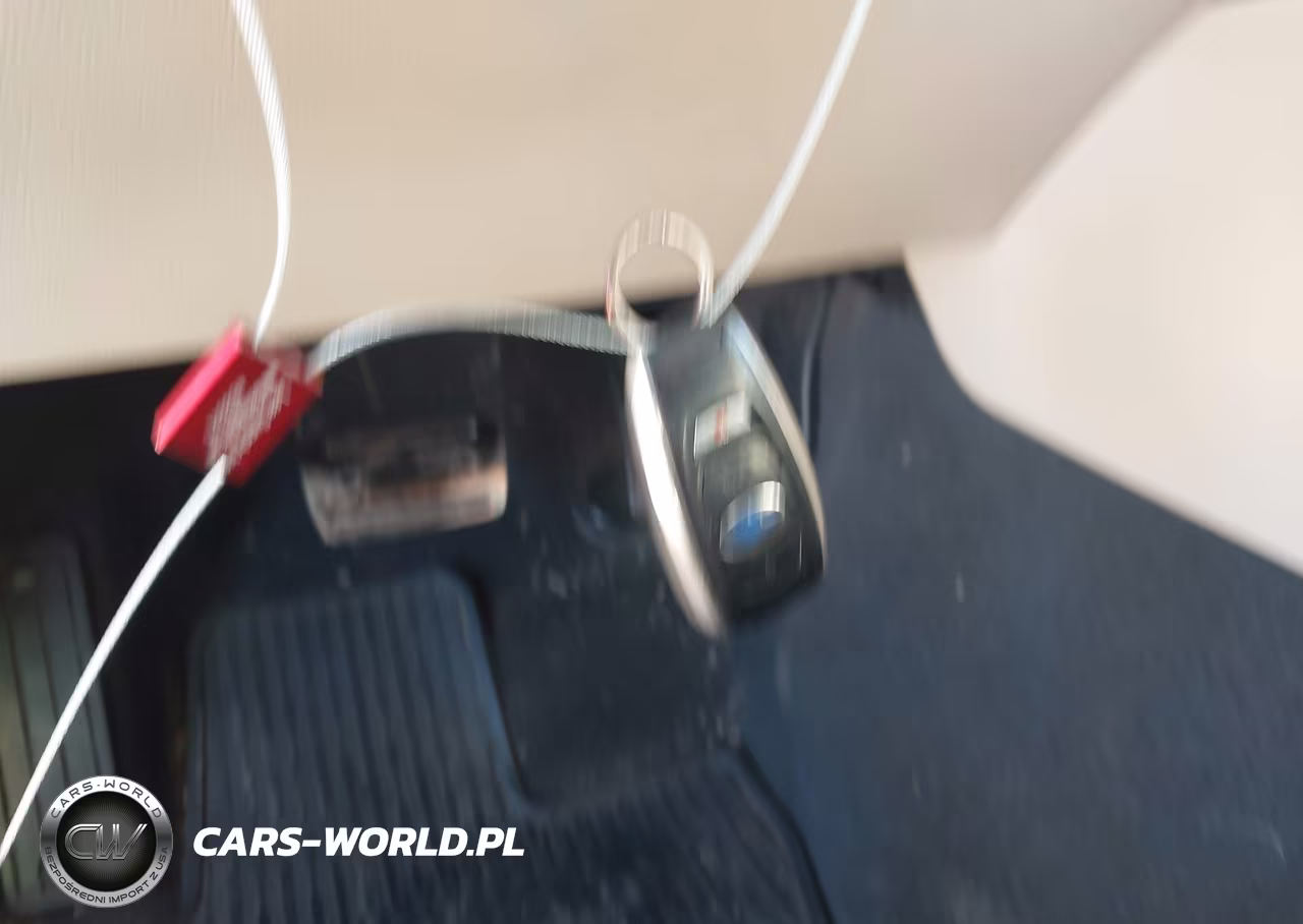 2016 Subaru Outback 2.5I Limited VIN:4S4BSALC4G3218820 - 11