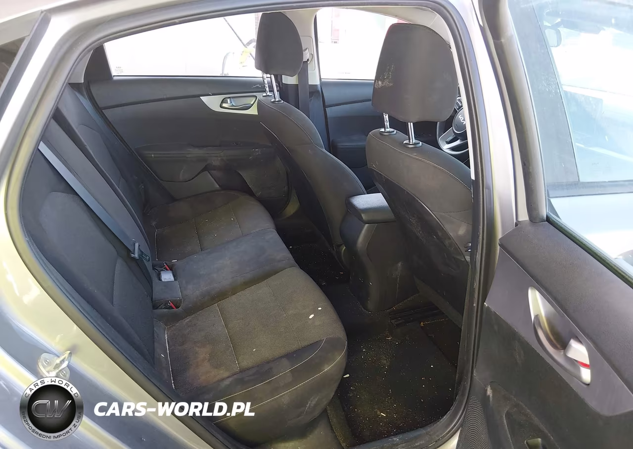 2022 Kia Forte Lxs VIN:3KPF24AD0NE465549 - 8