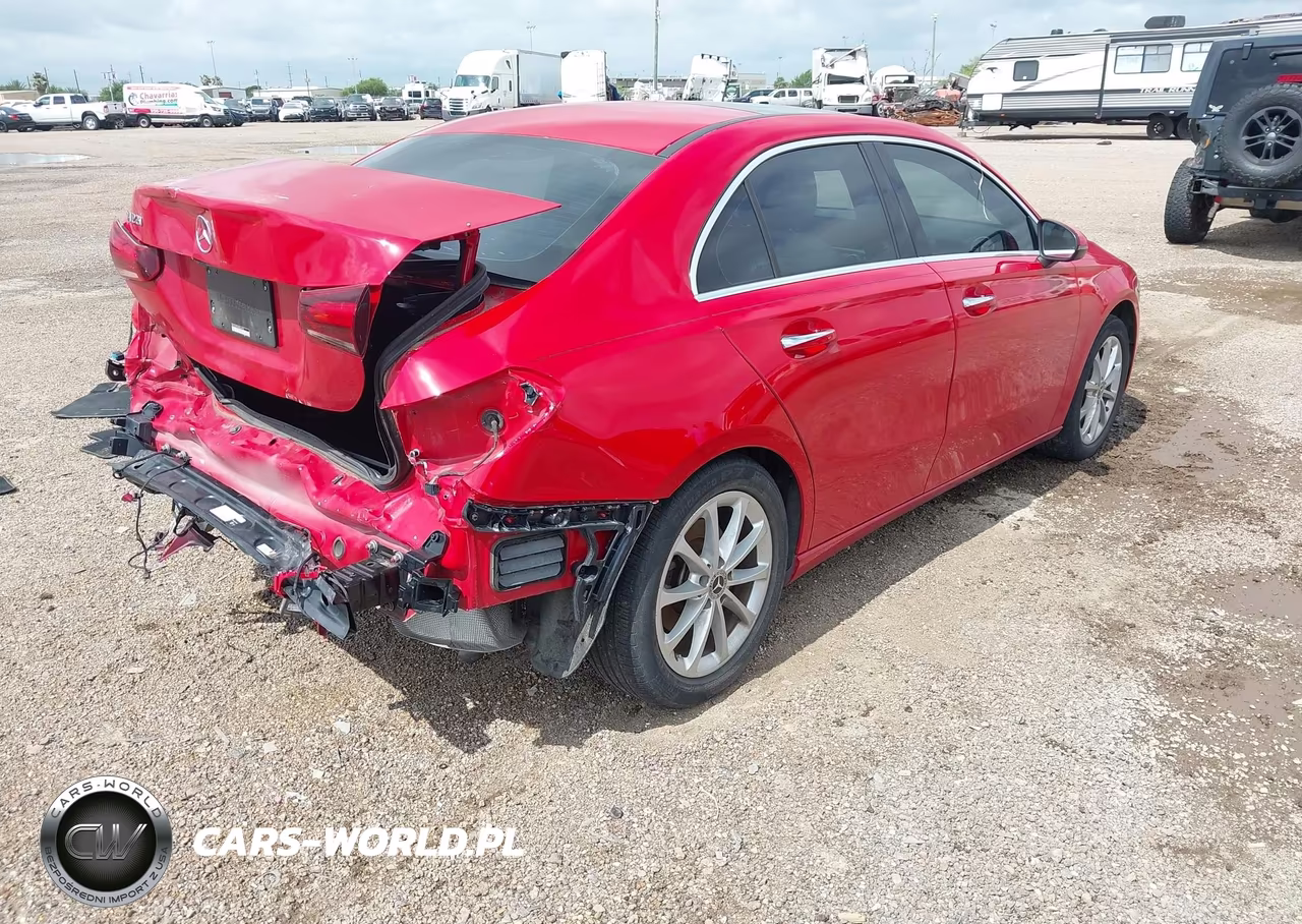 2019 Mercedes-Benz A 220 VIN:WDD3G4EB9KW024412 - 4