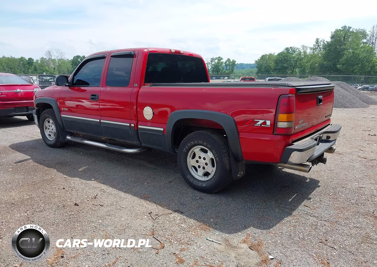 2002 Chevrolet Silverado 1500 Ls VIN:2GCEK19T721355385 - 3