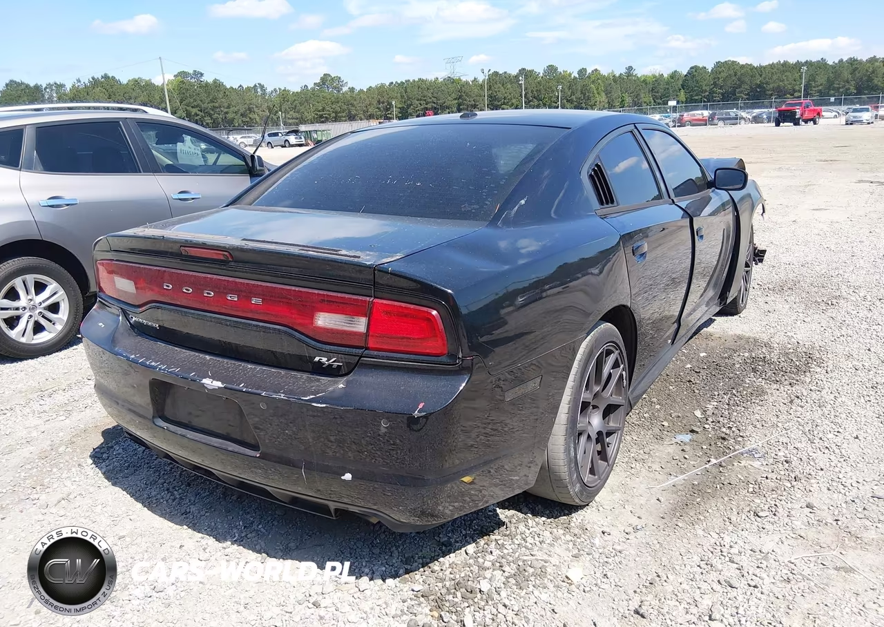 2013 Dodge Charger R-T Max VIN:2C3CDXCT2DH652432 - 4
