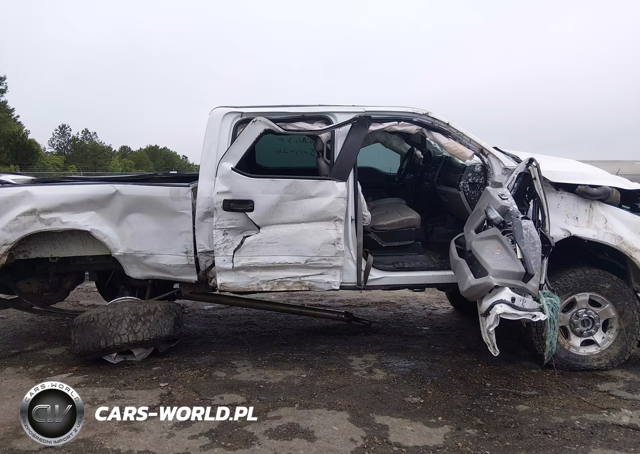 2019 Ford F250 Super Duty VIN:1FT7W2BT0KEC74174 - 13