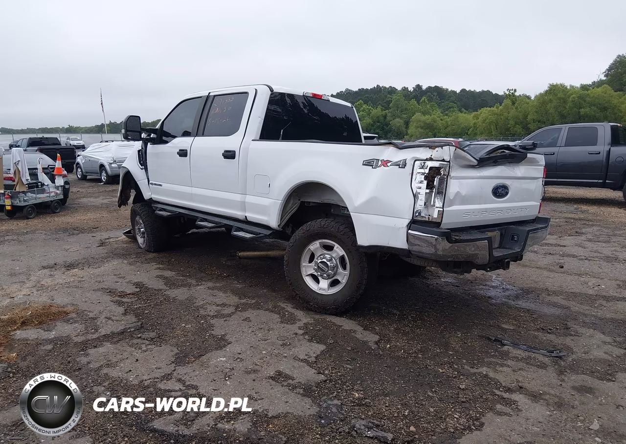 2019 Ford F250 Super Duty VIN:1FT7W2BT0KEC74174 - 3