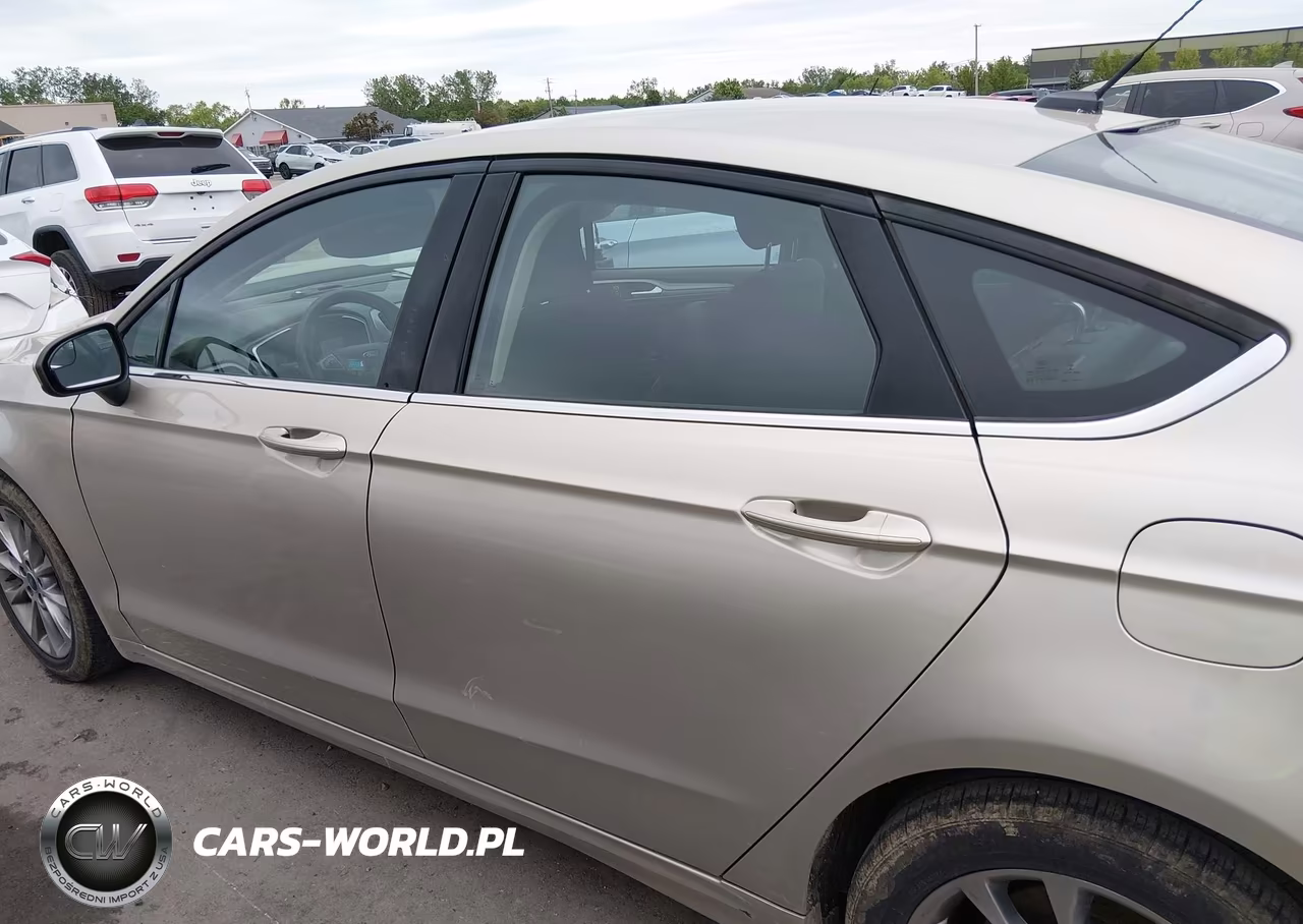 2017 Ford Fusion Se VIN:3FA6P0H75HR349471 - 15