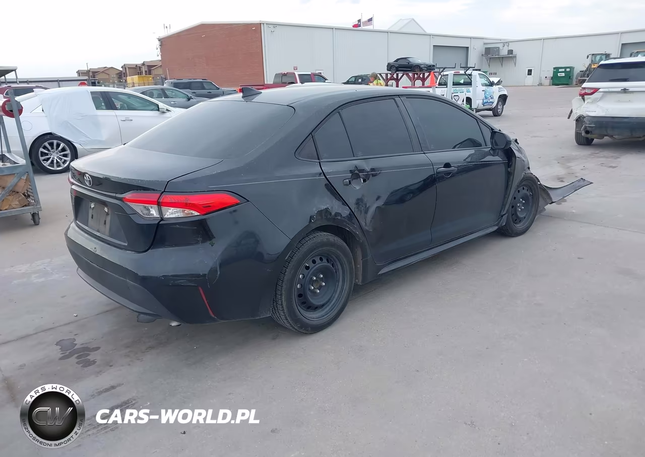 2020 Toyota Corolla Le VIN:5YFEPRAE8LP107968 - 4