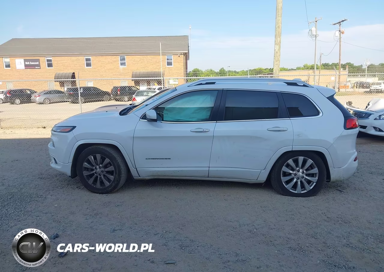 2018 Jeep Cherokee Overland 4X4 VIN:1C4PJMJX2JD594602 - 15