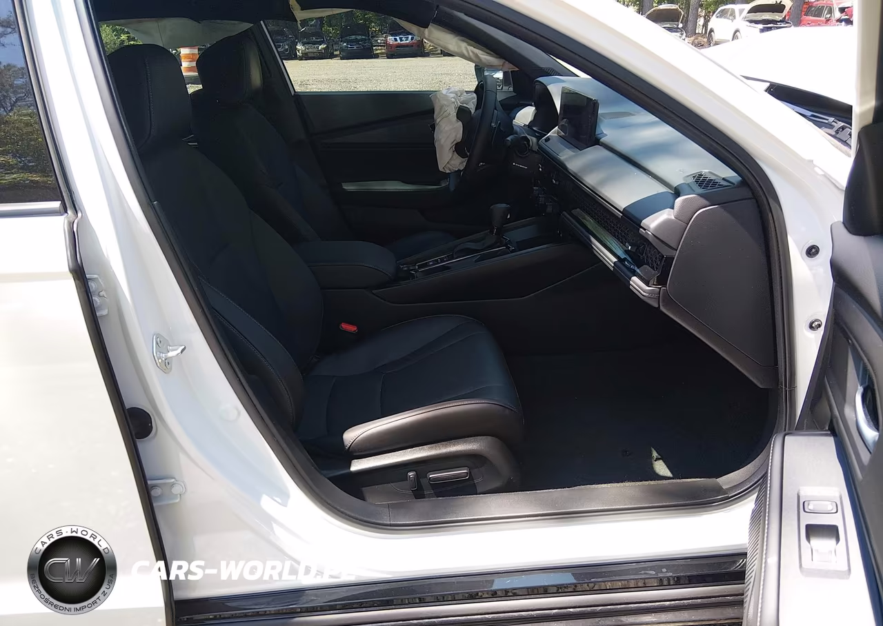 2025 Honda Accord Hybrid Sport-L VIN:1HGCY2F72SA053044 - 5