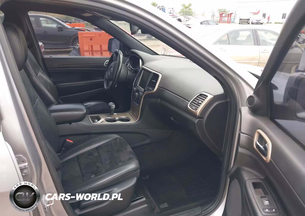 2015 Jeep Grand Cherokee Altitude VIN:1C4RJFAG4FC731640 - 5