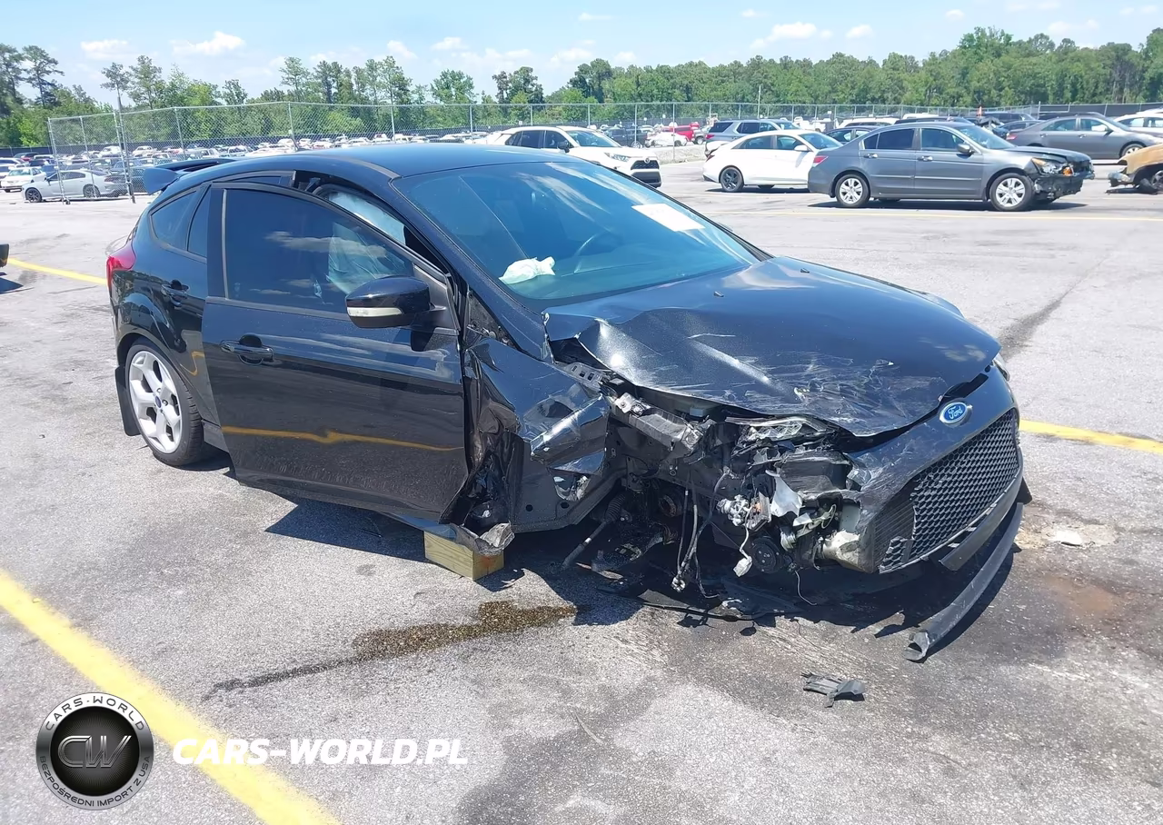 2014 Ford Focus St – zdjęcie 1 z 17