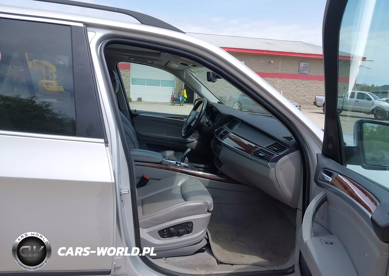 2007 BMW X5 4.8I VIN:5UXFE83537LZ43413 - 5