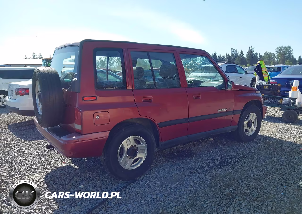 1996 Geo Tracker VIN:2CNBJ1366T6922601 - 4