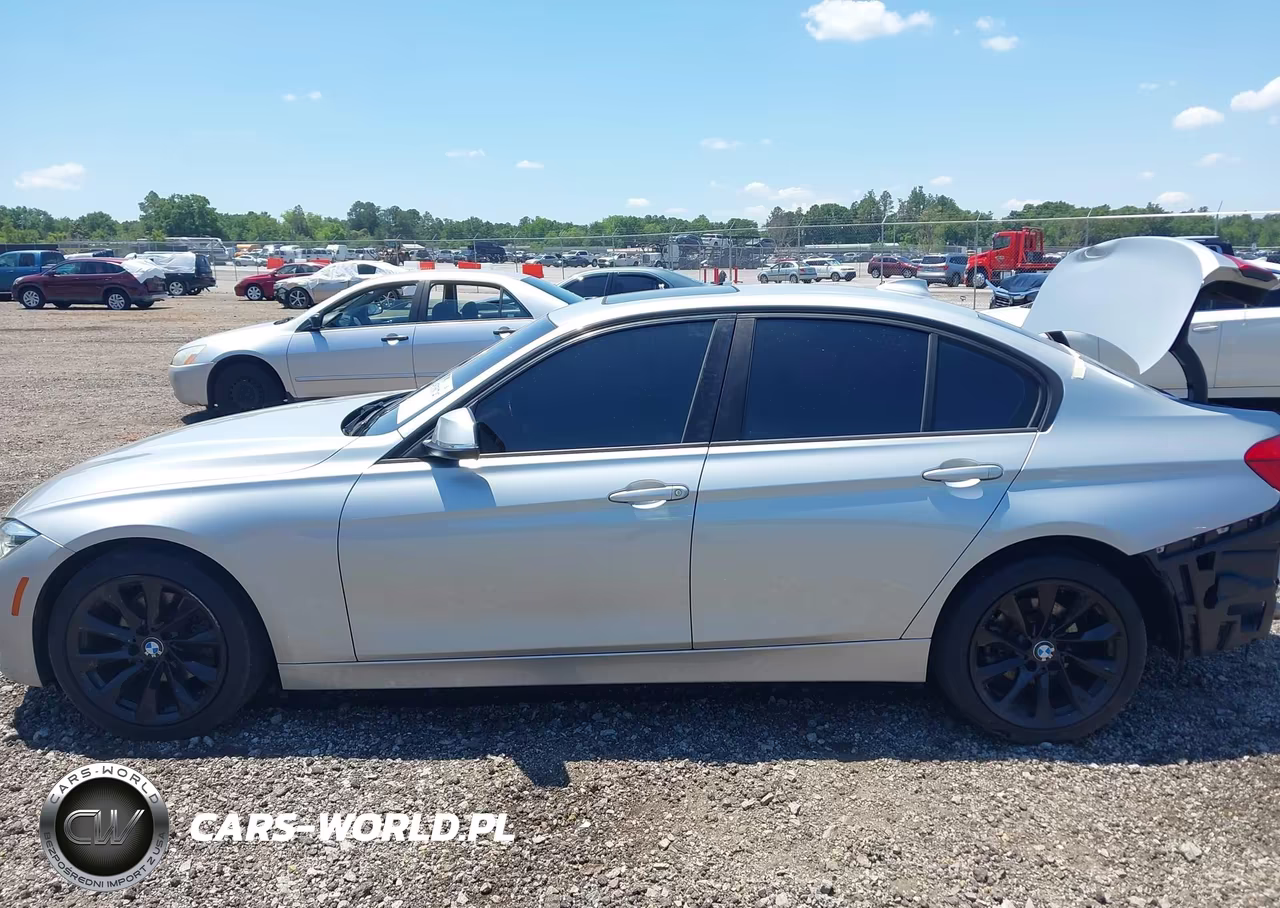 2018 BMW 320I xDrive VIN:WBA8A3C57JA489515 - 15
