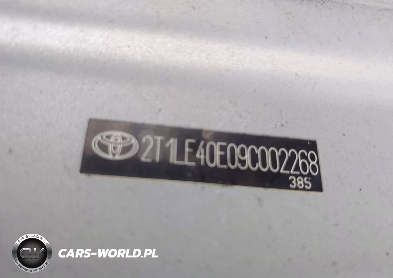 2009 Toyota Matrix S VIN:2T1LE40E09C002268 - 9