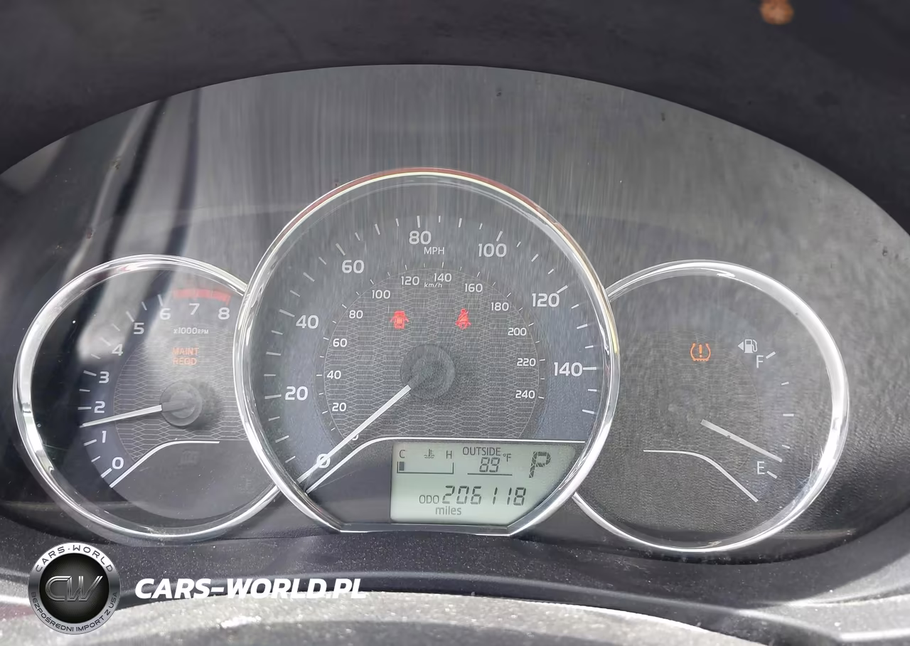 2015 Toyota Corolla Le Plus VIN:5YFBURHEXFP254444 - 7
