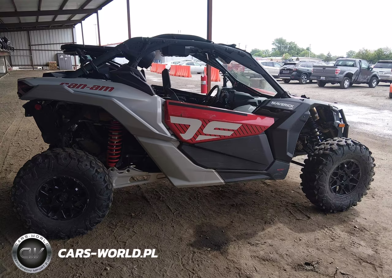 2024 Can-Am Maverick X3 Ds Turbo VIN:3JBVGAY47RE000972 - 12