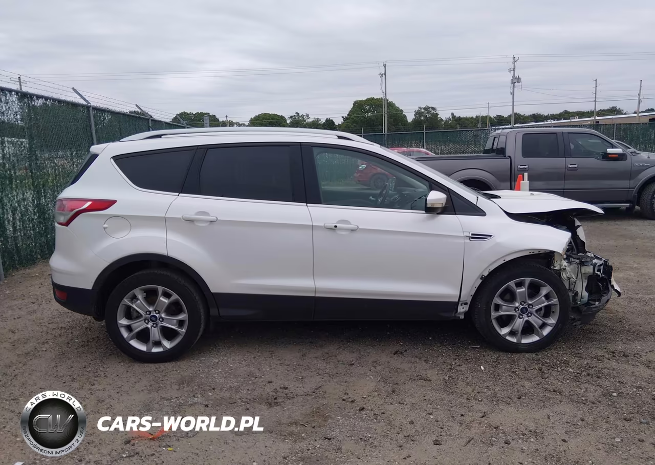 2015 Ford Escape Titanium VIN:1FMCU0JX7FUA67172 - 14