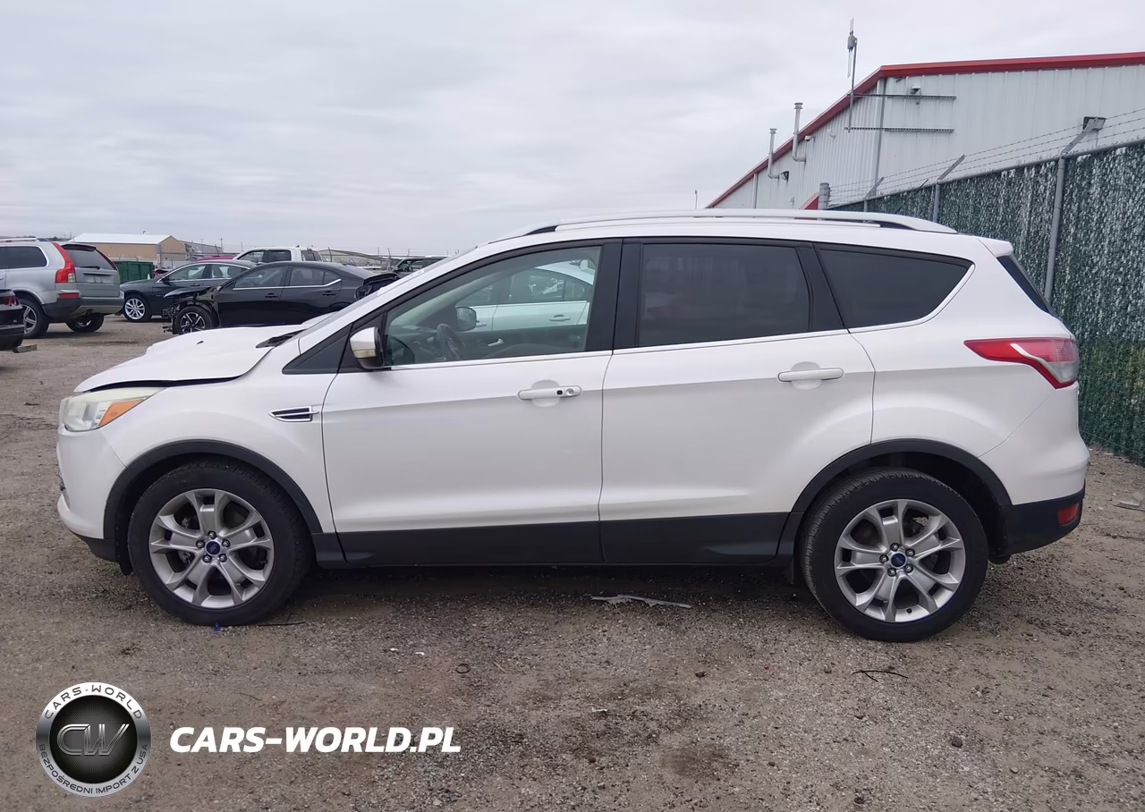 2015 Ford Escape Titanium VIN:1FMCU0JX7FUA67172 - 15