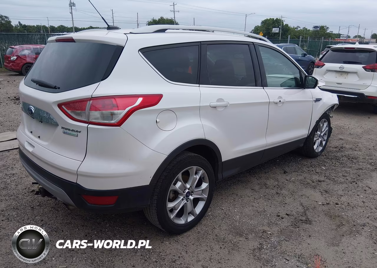 2015 Ford Escape Titanium VIN:1FMCU0JX7FUA67172 - 4
