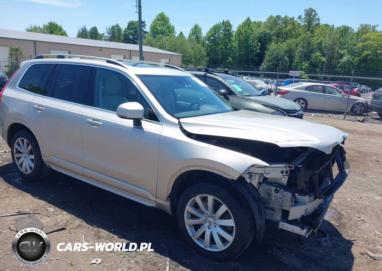 2016 Volvo Xc90 T6 Momentum