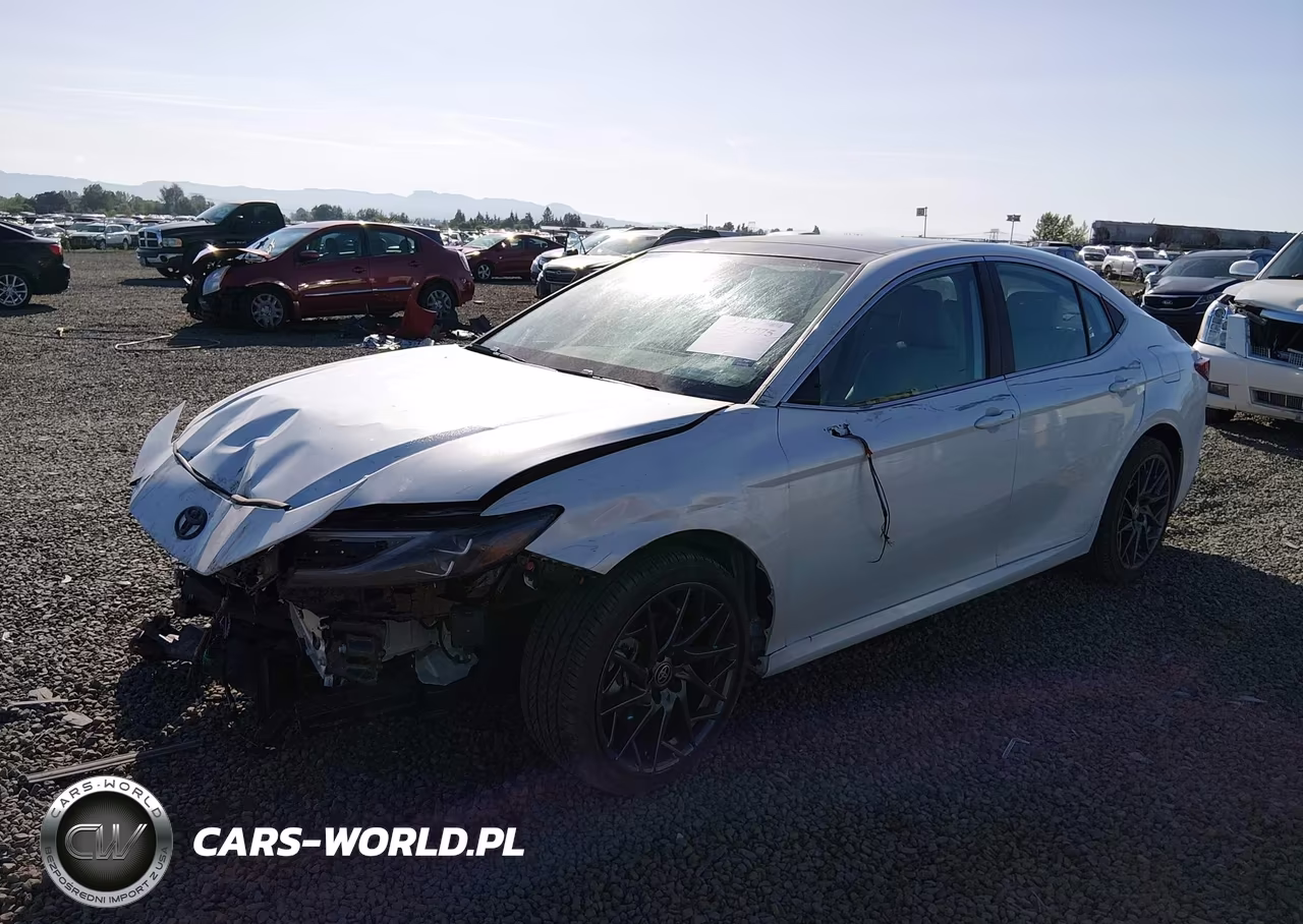 2026 Toyota Camry Xle VIN:4T1DBADKXTU039992 - 2