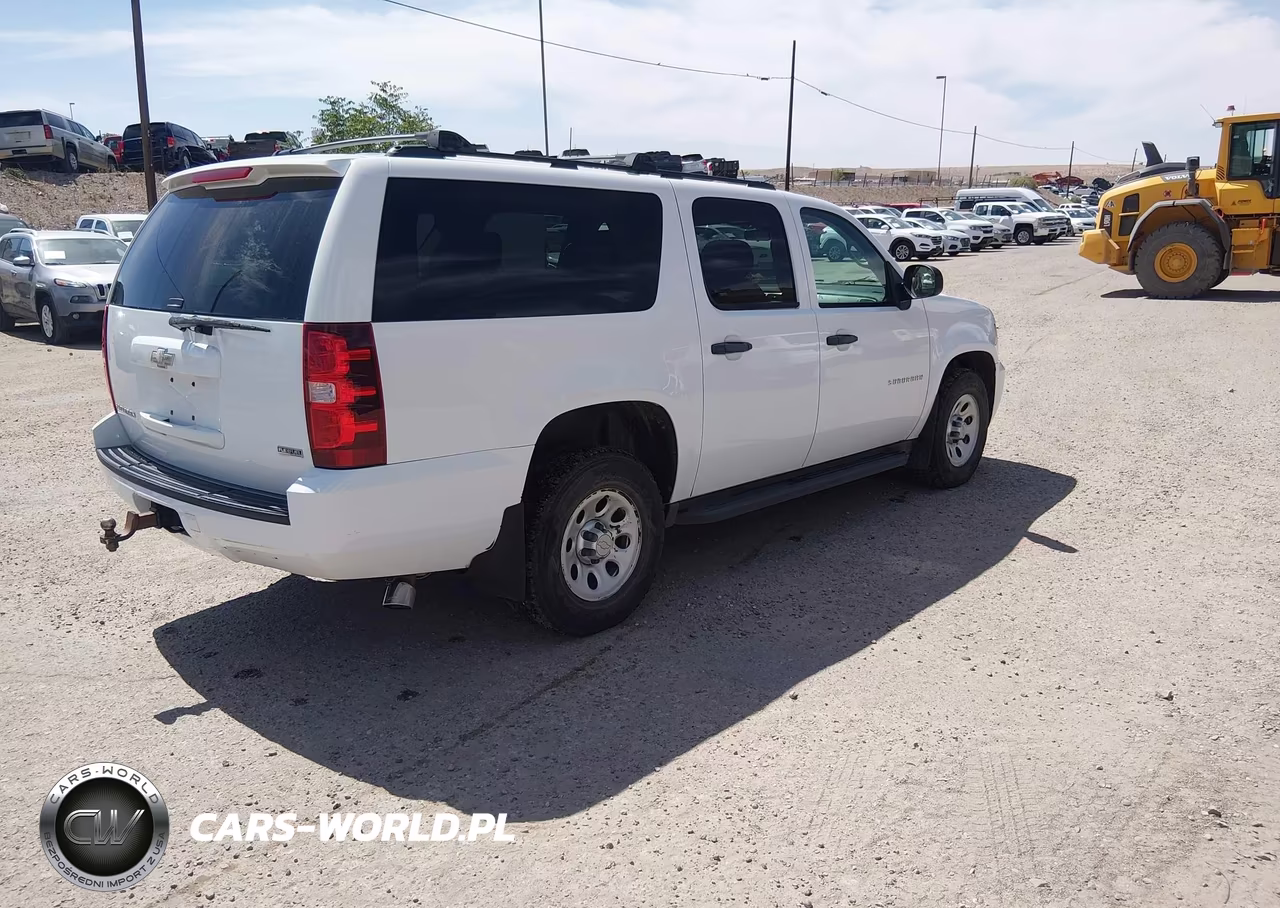 2011 Chevrolet Suburban 1500 Commercial Fleet VIN:1GNSK5E39BR116919 - 4