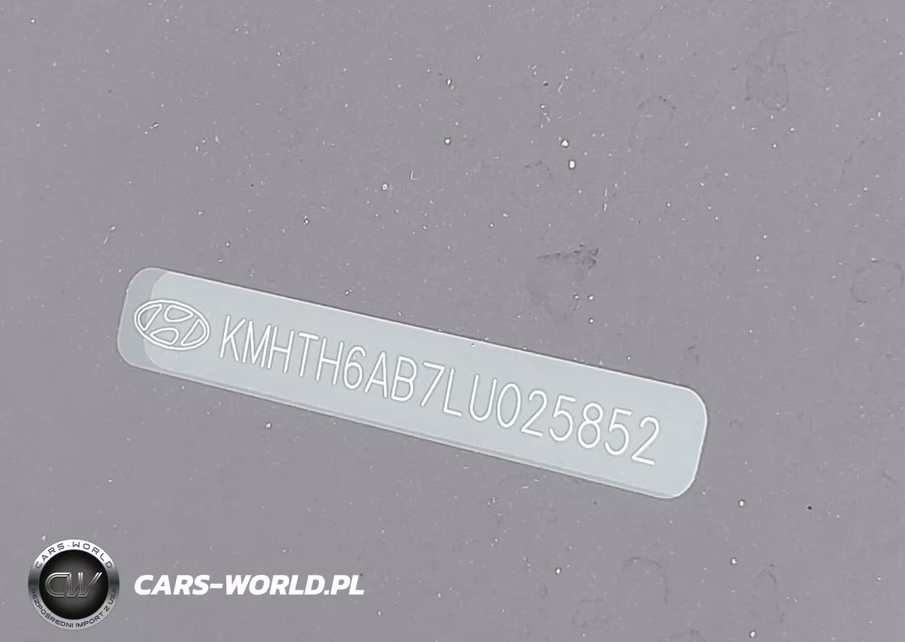 2020 Hyundai Veloster Turbo Ultimate VIN:KMHTH6AB7LU025852 - 18