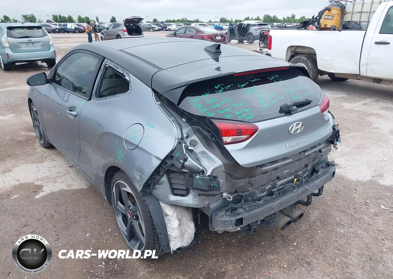 2020 Hyundai Veloster Turbo Ultimate VIN:KMHTH6AB7LU025852 - 3
