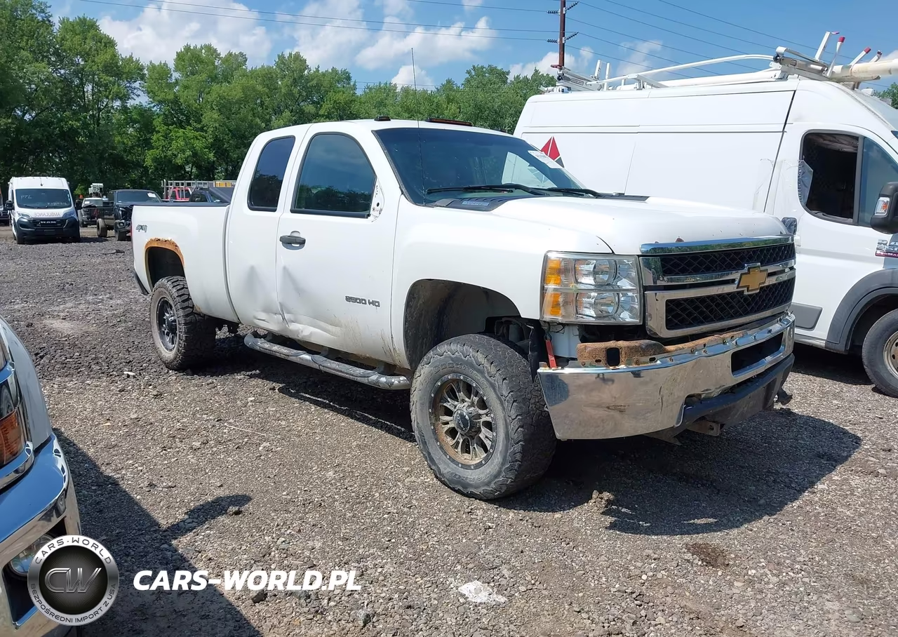 2013 Chevrolet Silverado 2500Hd Work Truck – zdjęcie 1 z 21