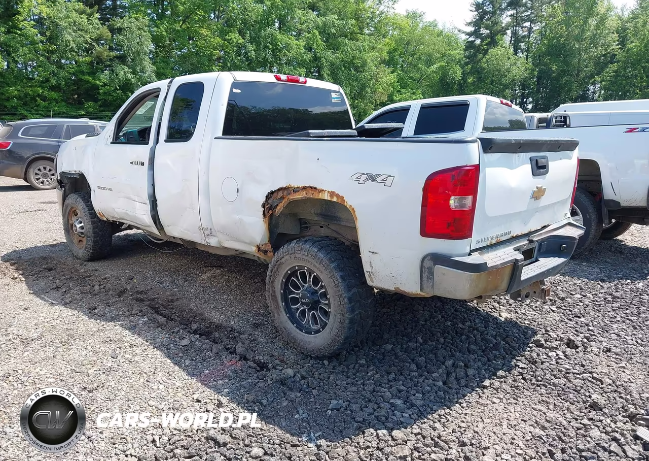 2013 Chevrolet Silverado 2500Hd Work Truck VIN:1GC2KVCG9DZ230632 - 3