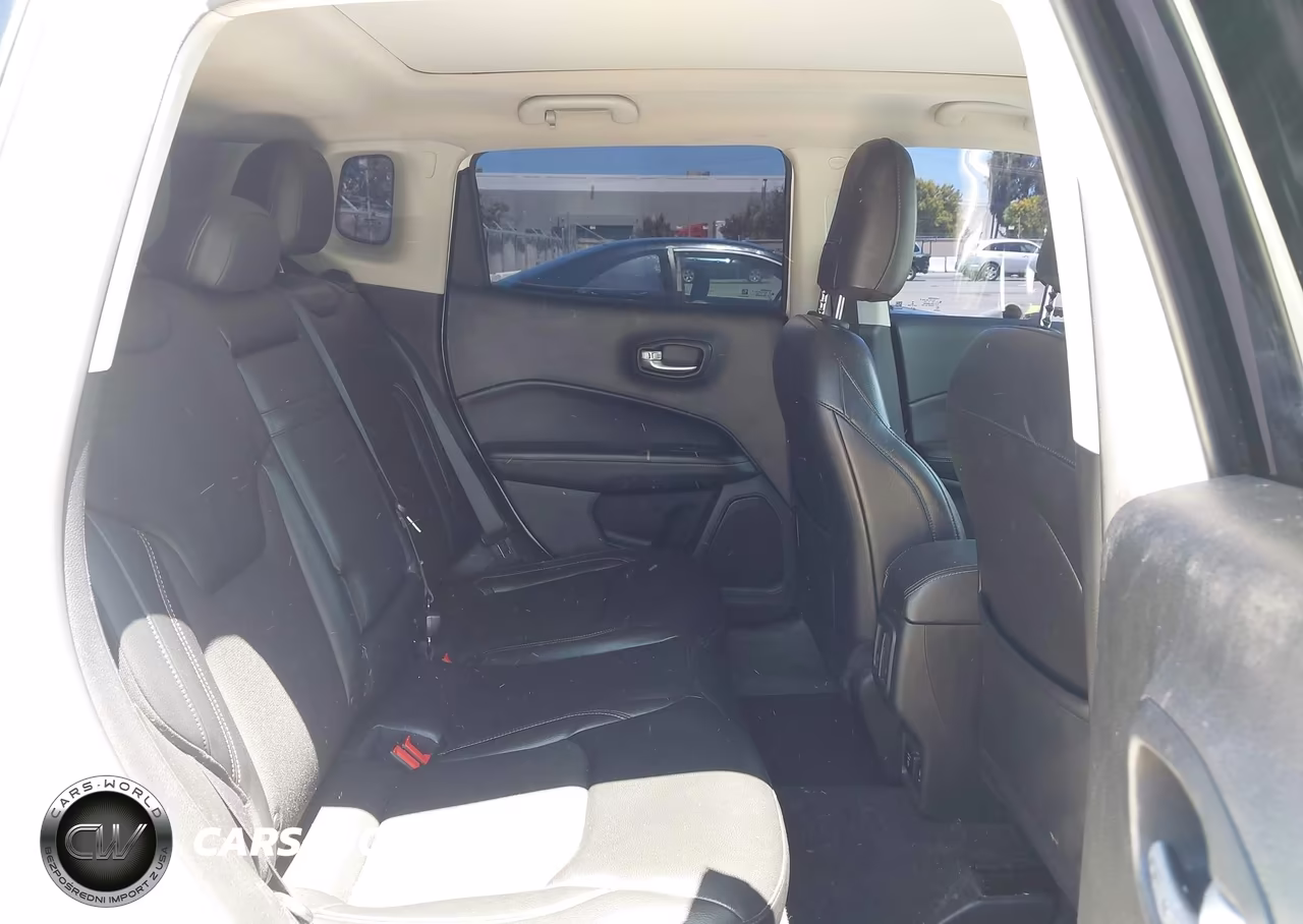 2017 Jeep New Compass Latitude 4X4 VIN:3C4NJDBB0HT681722 - 8