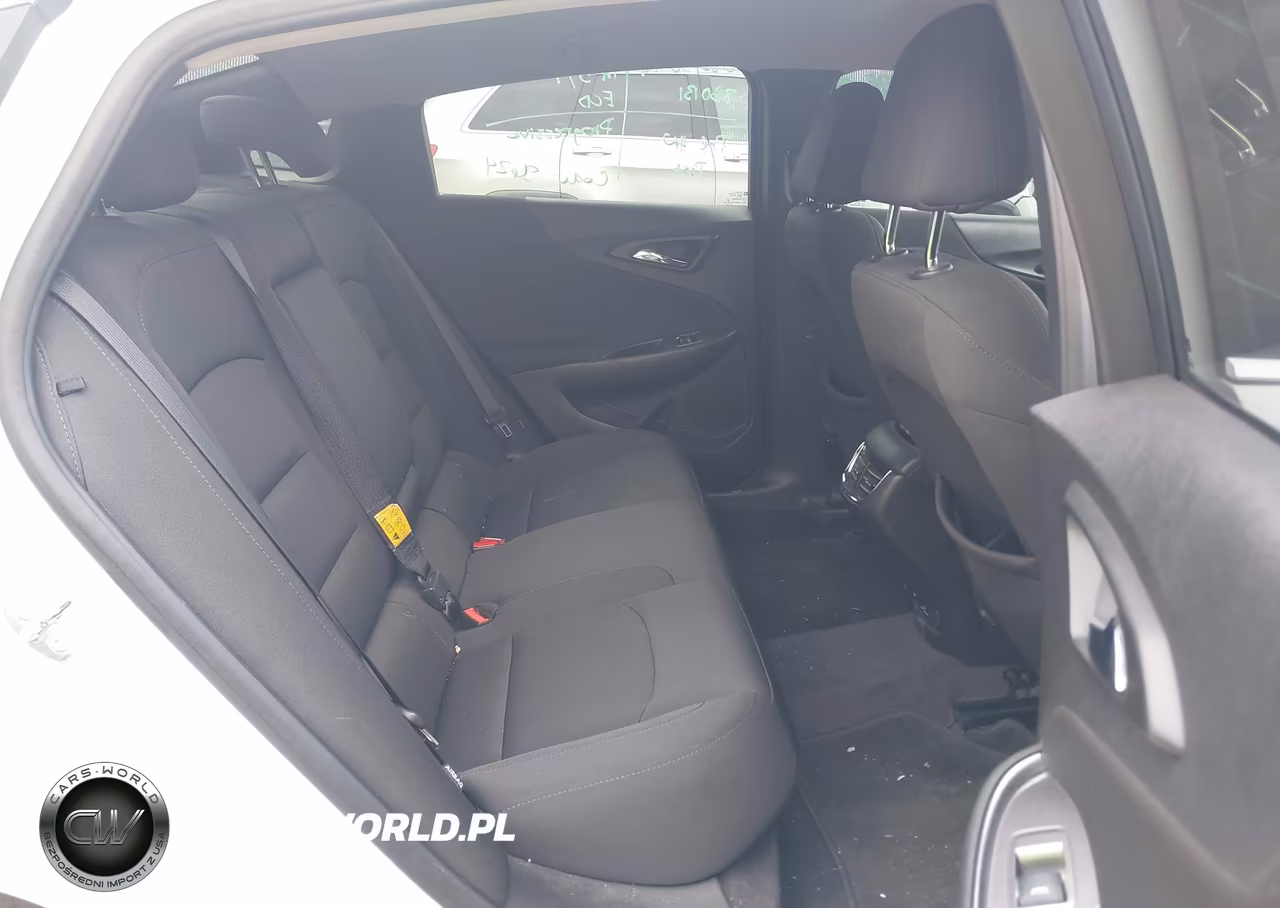 2018 Chevrolet Malibu Lt VIN:1G1ZD5ST7JF225555 - 8