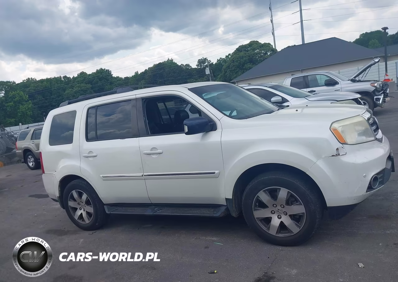 2015 Honda Pilot Touring VIN:5FNYF3H9XFB020319 - 13