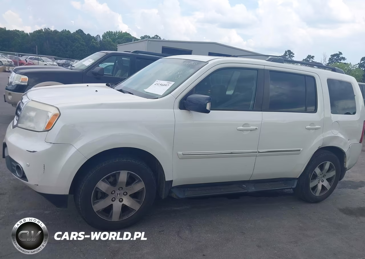 2015 Honda Pilot Touring VIN:5FNYF3H9XFB020319 - 14