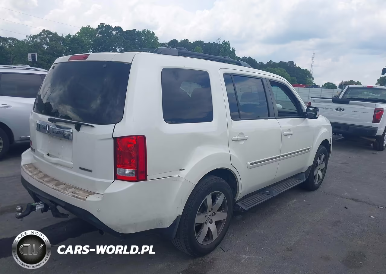 2015 Honda Pilot Touring VIN:5FNYF3H9XFB020319 - 4