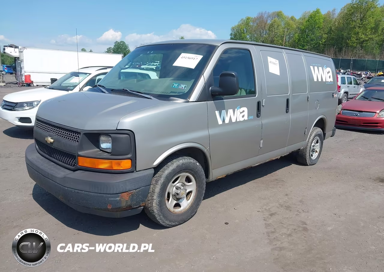 2004 Chevrolet Express VIN:1GCFG15X141110928 - 2
