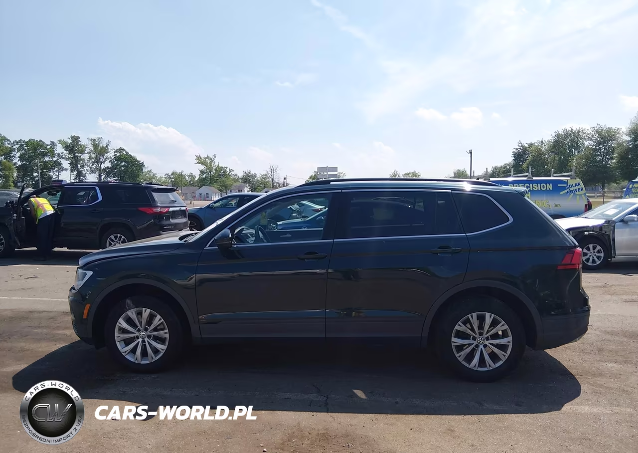 2019 Volkswagen Tiguan 2.0T Se-2.0T Sel-2.0T Sel R-Line-2.0T Sel R-Line Black VIN:3VV2B7AXXKM146768 - 14