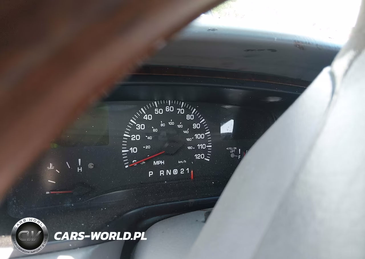 2000 Lincoln Town Car Cartier VIN:1LNHM83W3YY884322 - 14